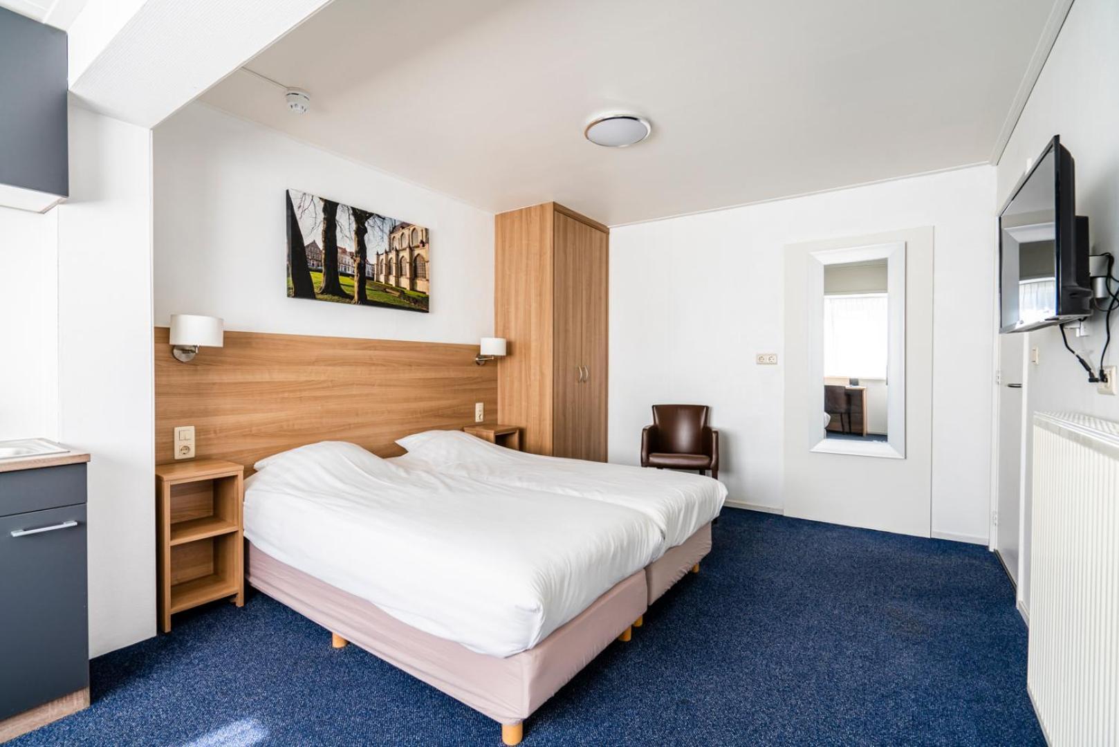 Hotel Хульст Экстерьер фото