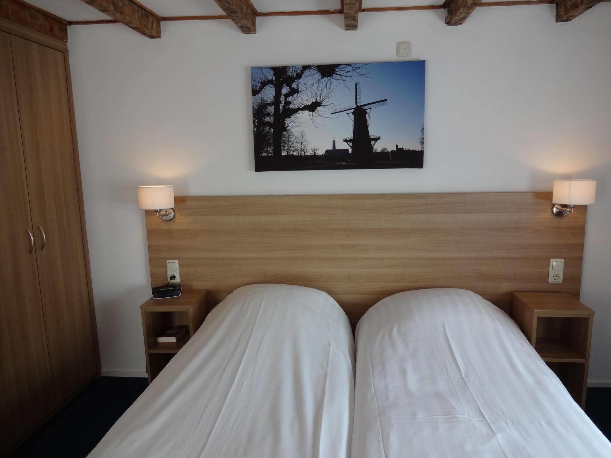Hotel Хульст Экстерьер фото